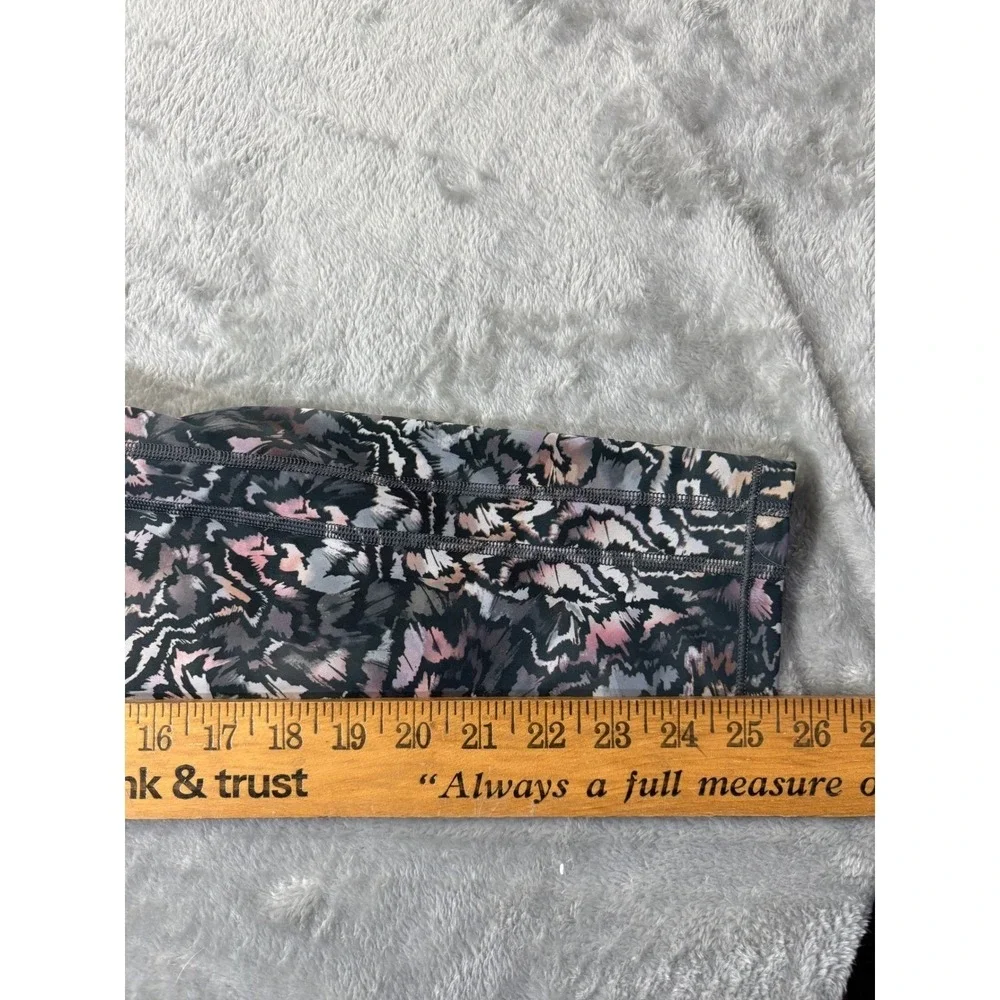 Athleta Ultimate‎ Stash 7/8 Tight Leggings Women Medium Floral Print